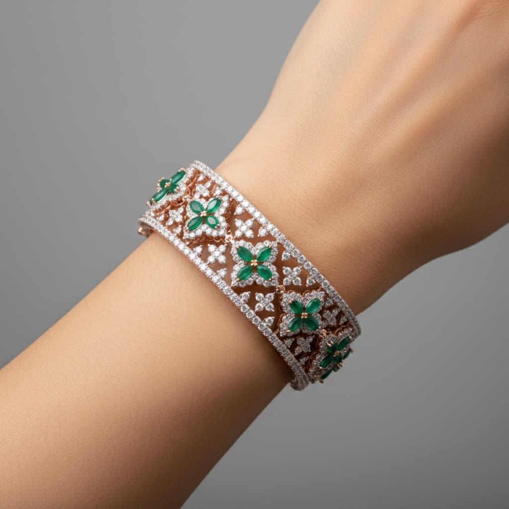 Verdant Versatility Bangle