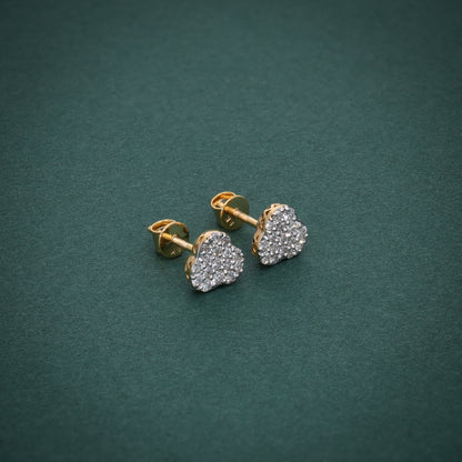 Glittering Halo Diamond Studs