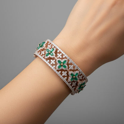Verdant Versatility Bangle