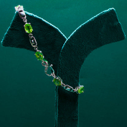 Sterling Silver Chain Bracelet with Oval Cabochon Peridots