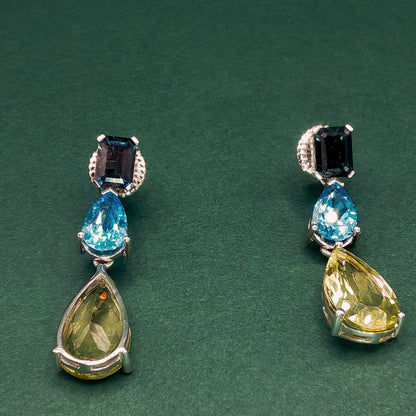 Silver Drop Earrings with Pear-Shaped Yellow Topaz