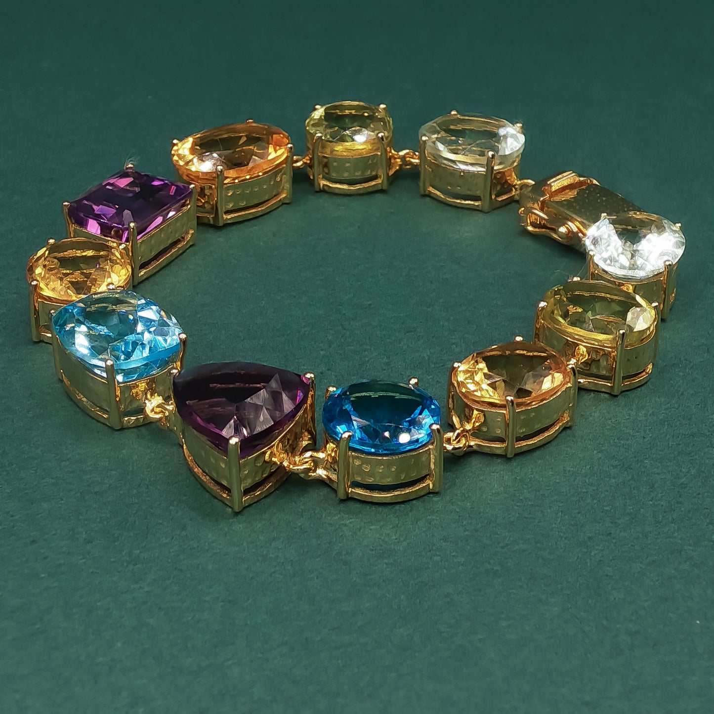 Gold Chain Bracelet with Oval Amethyst Cabochons