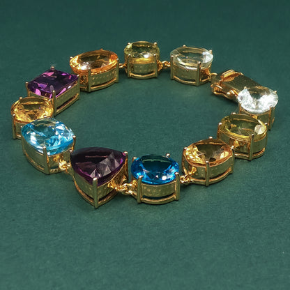 Gold Chain Bracelet with Oval Amethyst Cabochons