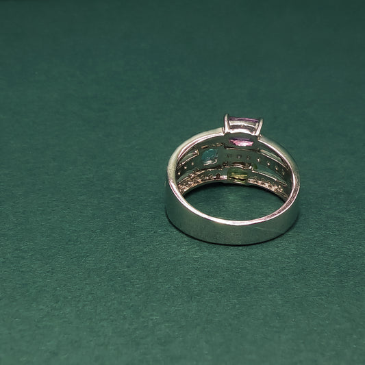 White Gold Multistone Ring with Emerald Cut Amethyst