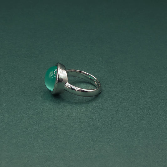 Sterling Silver Cocktail Ring with Round Catseye Cabochon