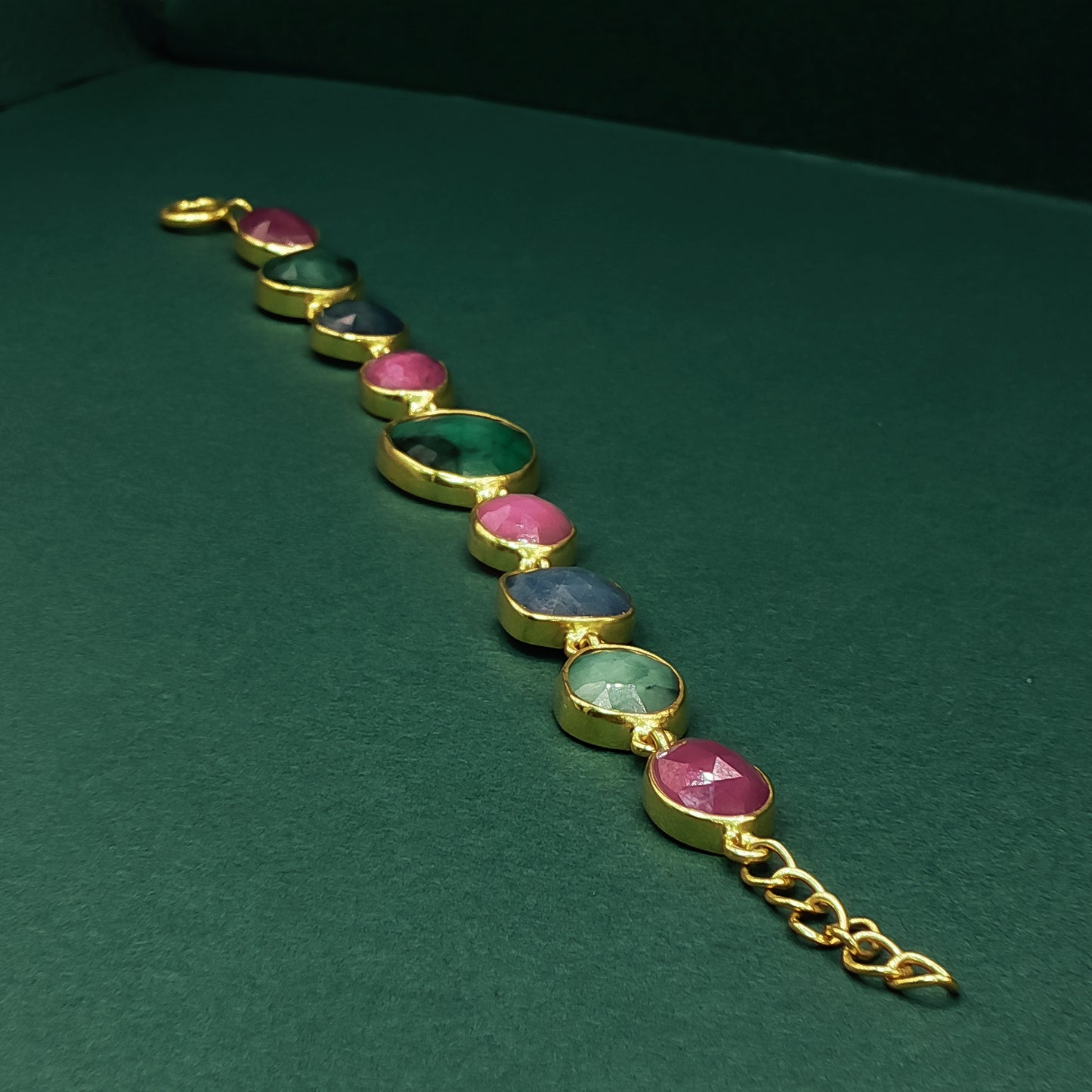 Gold Chain Bracelet with Cabochon Emeralds