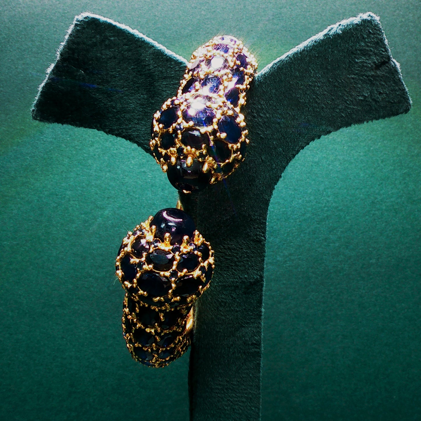 Yellow Gold Bracelet with Deep Blue Sapphire Cabochons