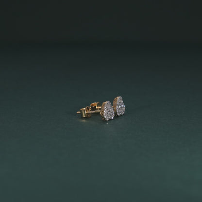 Glittering Halo Diamond Studs