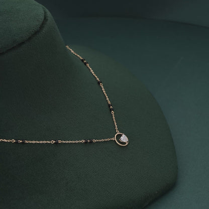 Heart-Inspired Lab-Grown Diamond Mangalsutra in 18K Gold with Circular Pendant & Black Beads