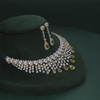 Golden Frost Necklace Set